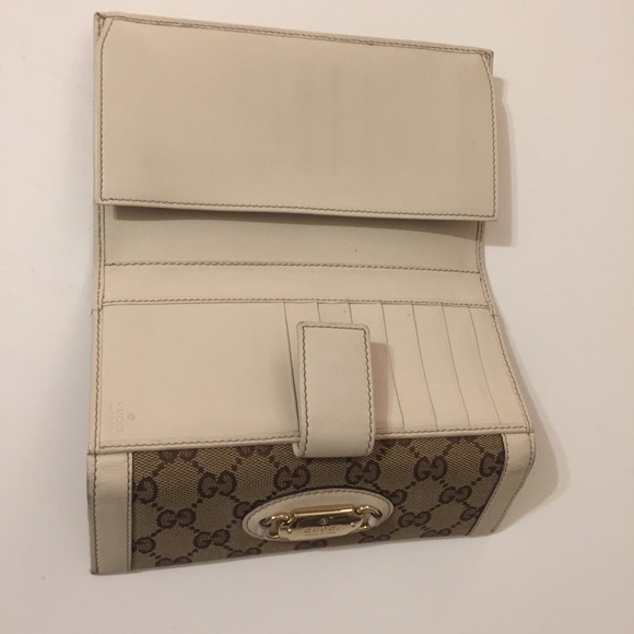 Authentic Gucci Wallet - Picture 3 of 4