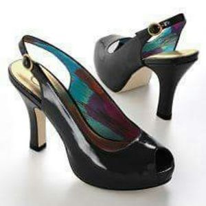 Candie's open toe sling back