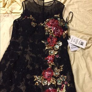 Additional pictures Sherri Hill😍