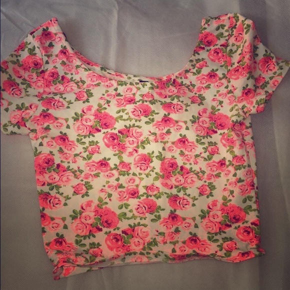 H&M Crop top