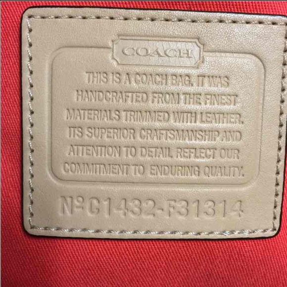 Authentic Coach Purse - Picture 3 of 4