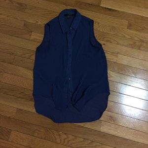 Navy blue sleevless blouse