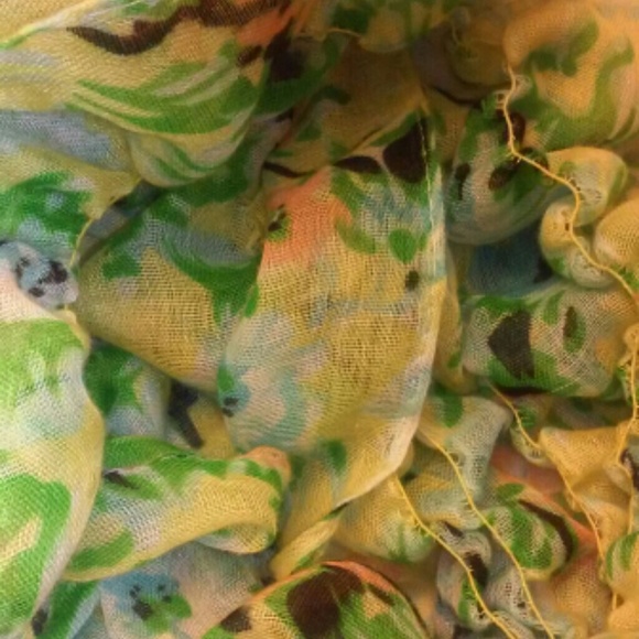 scarf - Picture 2 of 2