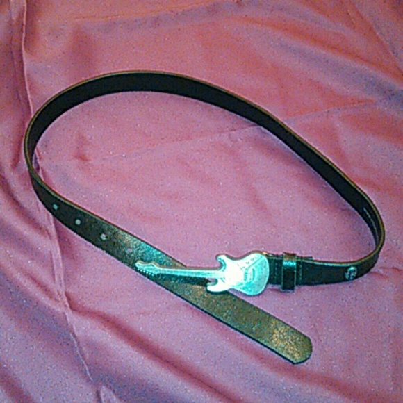 SOLD Electric guitar fashion belt - Picture 2 of 4