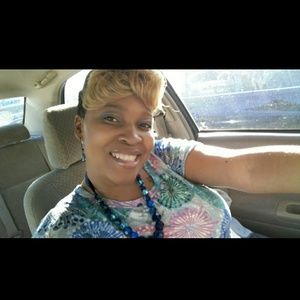 Meet your Posher, Shamora