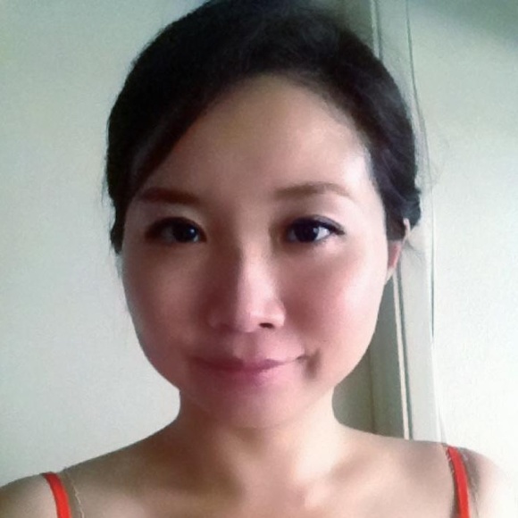 Meet your Posher, Claire cw