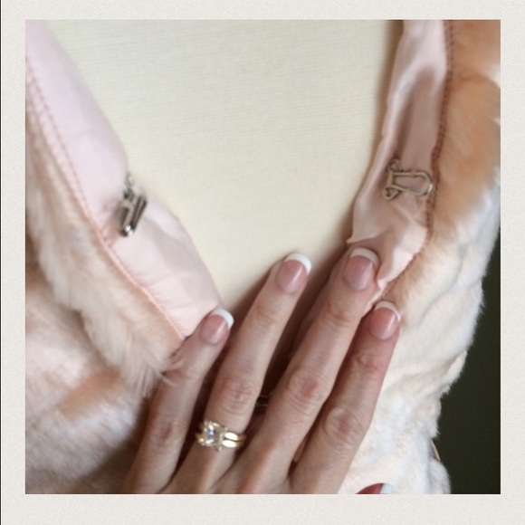 FAUX FUR PINK VEST - Picture 6 of 8