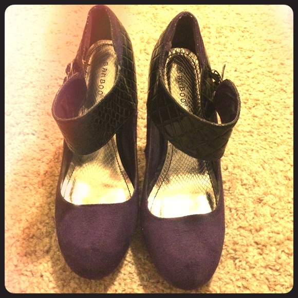 PURPLE & BLACK BAMBOO HEELS