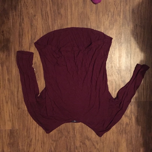 Cute top - Picture 1 of 1