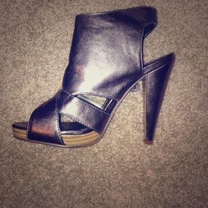 Silver modern heels