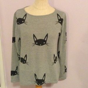Black cat grey sweater