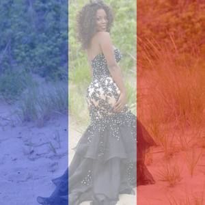 Meet your Posher, Chanel