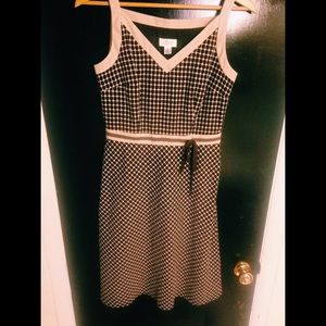 Retro Ann Taylor LOFT dress!