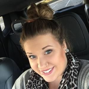 Meet your Posher, Alycia