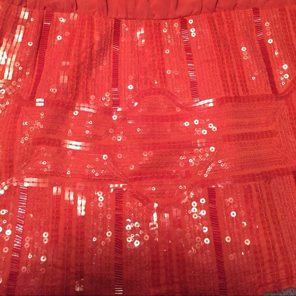 Stunning coral sequin short dress - Picture 2 of 3