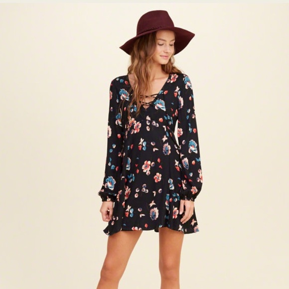 Hollister Crepe Lace-Up Dress