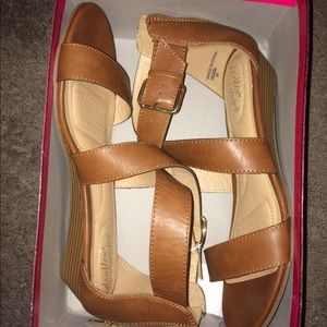 Size 10 sandals