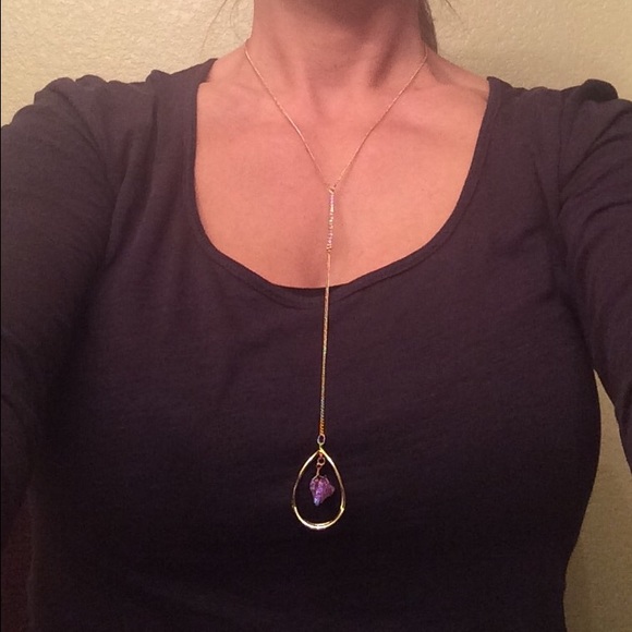 Caged rock gold necklace - Picture 4 of 4