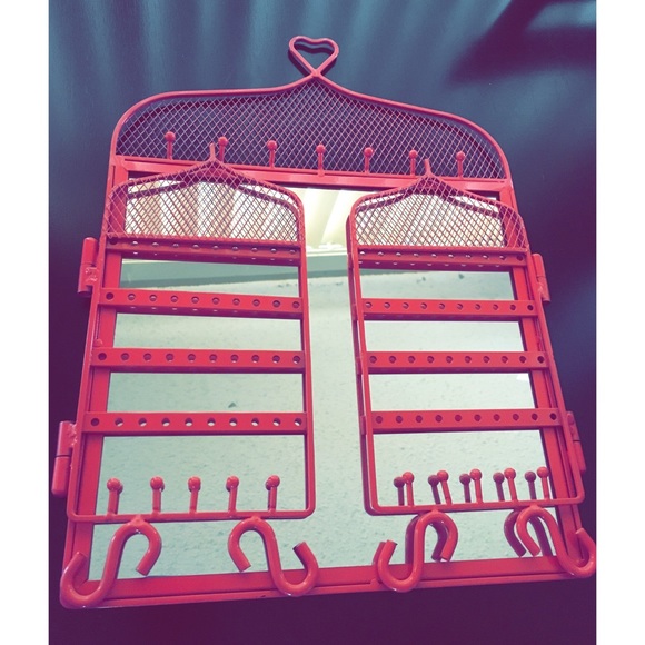 Jewelry organizer with mirror