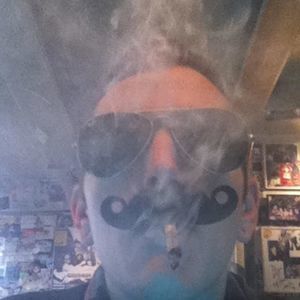 Meet your Posher, Adam