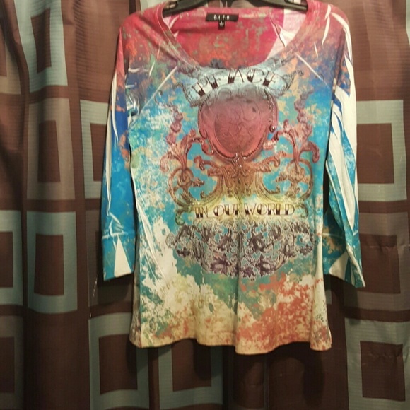 Shirt - Picture 2 of 3