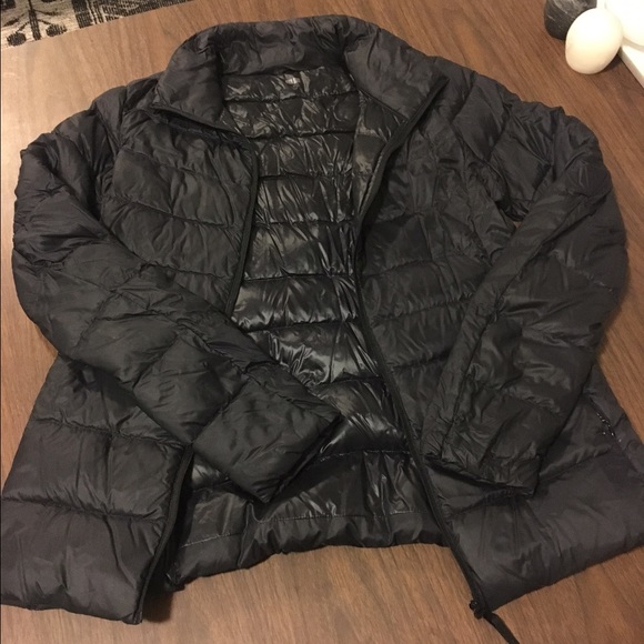Black Uniqlo Puffy Down Jacket