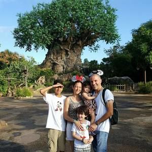 Meet your Posher, Vivian