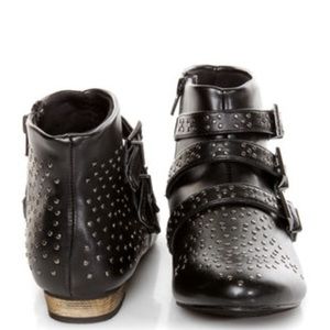 Ankle studded boots SALE ‼️