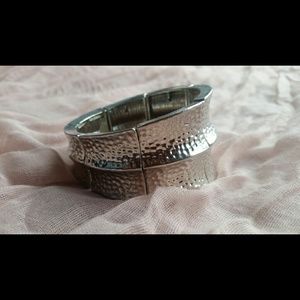 Chunky metal bracelet