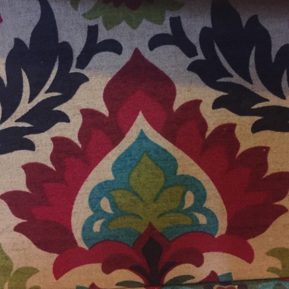 Meet your Posher, Holly