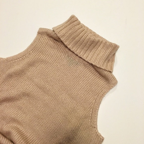 camel sleeveless turtleneck