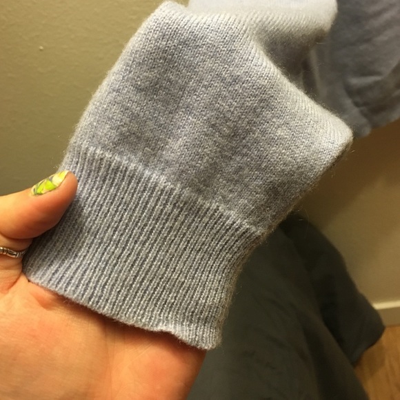 Lavender cozy turtleneck 🐢 - Picture 3 of 3