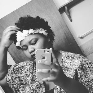 Meet your Posher, Ty-niia