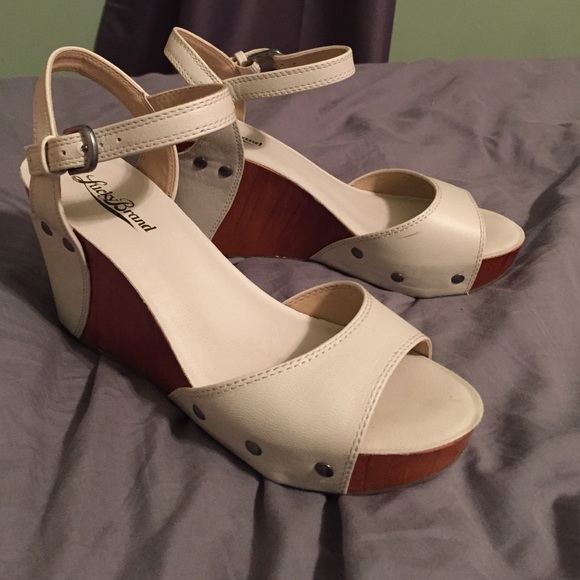 Lucky Brand Marshha Wedge Sandals
