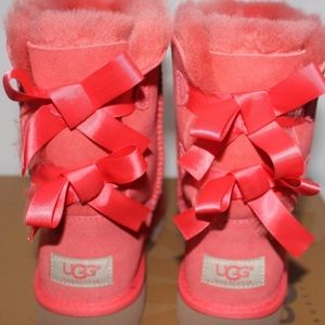 Ugg's boots Bailey bow RED