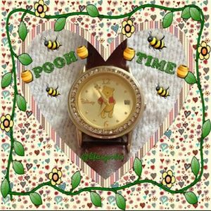 🐶**Authentic Pooh Watch**🐶