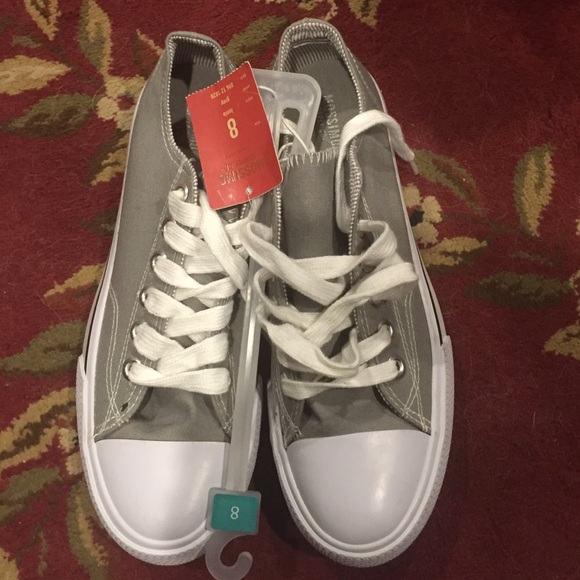 mossimo converse shoes
