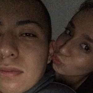 Meet your Posher, Fatima