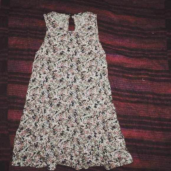 Floral dress 💐