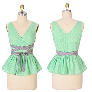 🌺 Peplum top by Odille for Anthropologie! 🌺