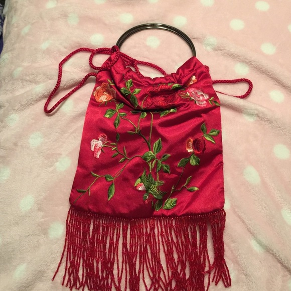 Red beaded oriental purse