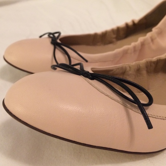 SOLD! J. Crew Light Pink Italian Leather Ballet - Picture 2 of 4