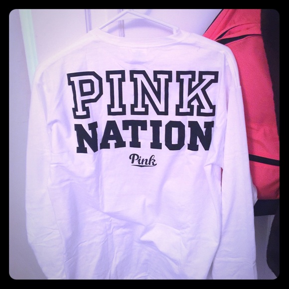PINK NATION long sleeve campus crew