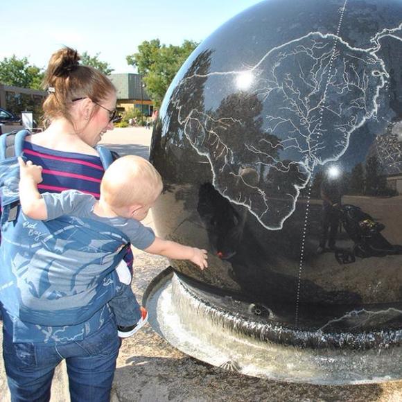 Meet your Posher, Jessica - Picture 1 of 1