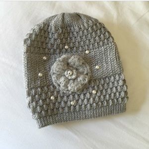 Gray knit beanie