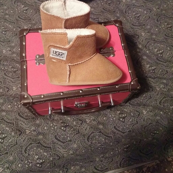 Baby Uggs