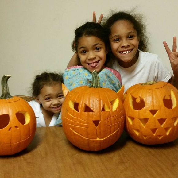 Meet your Posher, Brittany - Picture 1 of 1