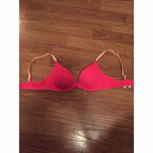 VS Pink Push Up Bra