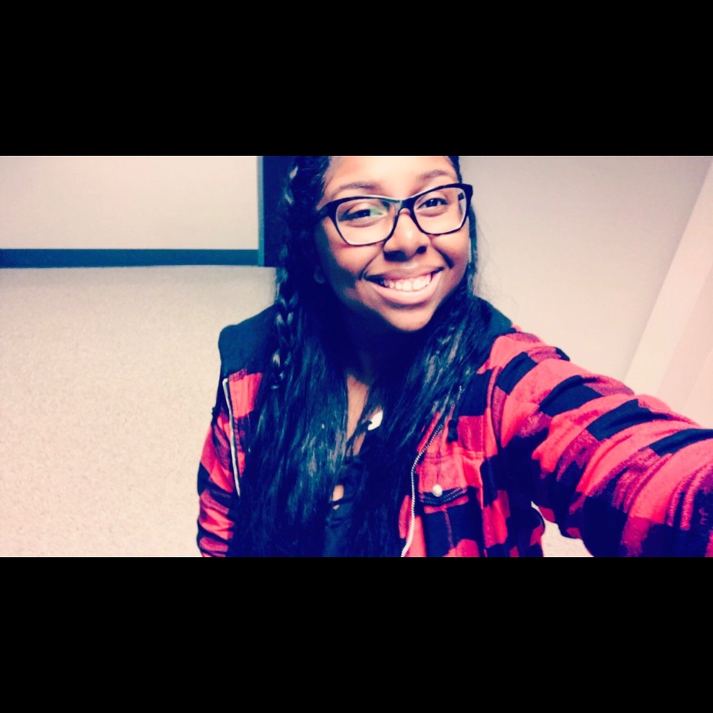 Meet your Posher, Brittani