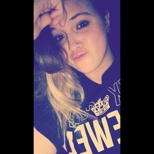 Meet your Posher, Tiffany